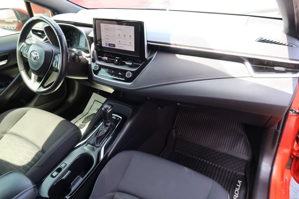 Used 2023 Toyota Corolla SE FWD image 11