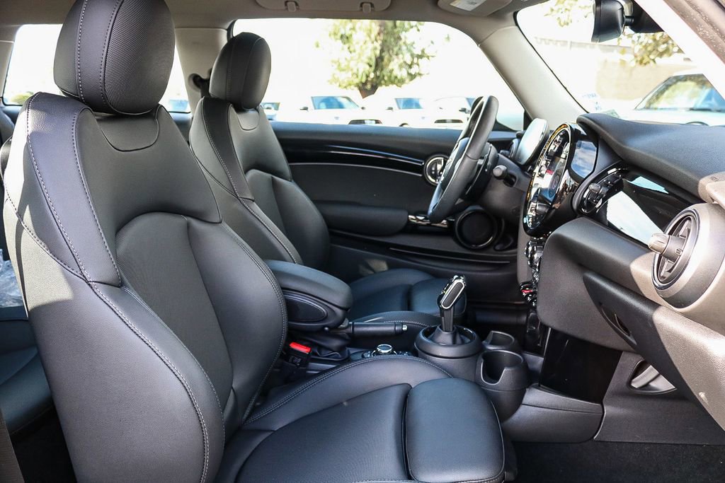 Used 2023 MINI Cooper S image 15