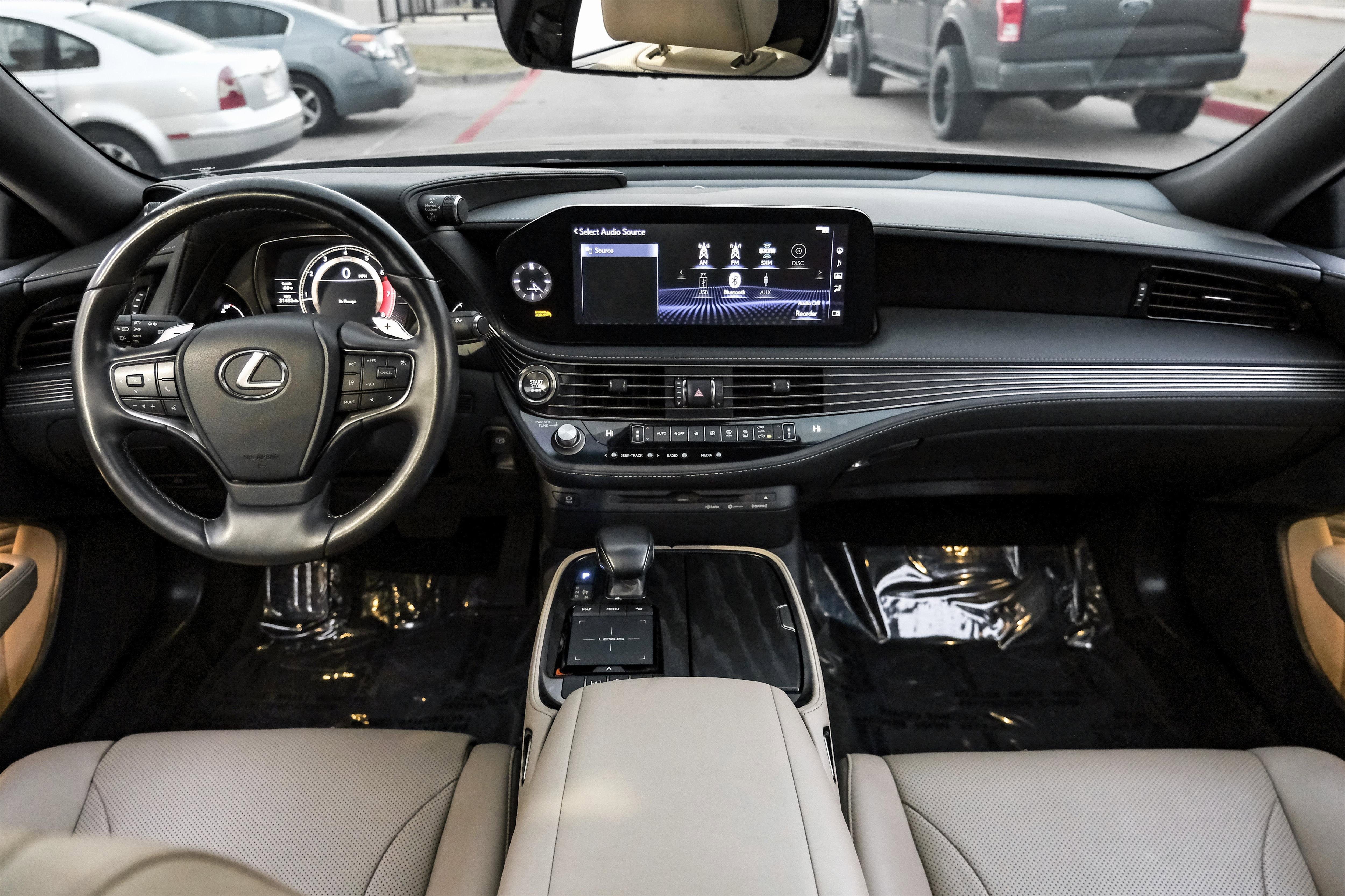 Used 2021 Lexus LS 500 w/ Accessory Package (Z1) image 14