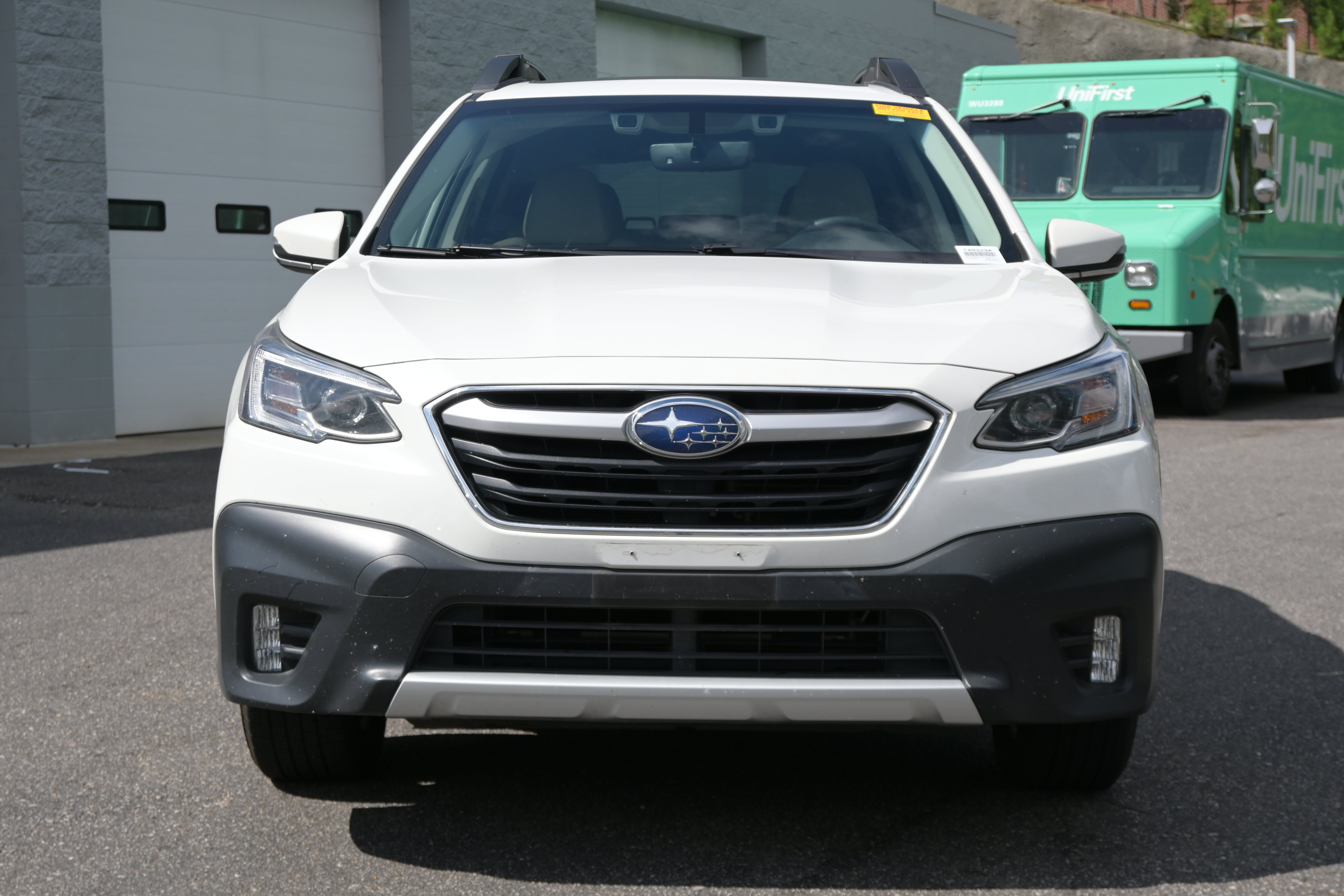 Used 2021 Subaru Outback Limited XT AWD/4WD image 3