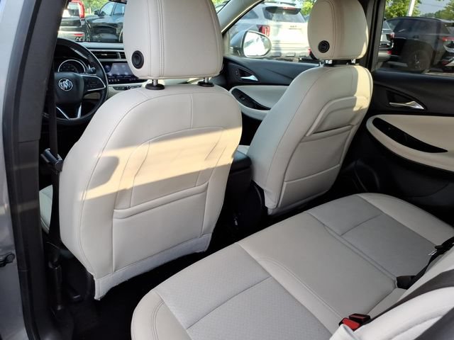 Used 2023 Buick Encore GX Preferred w/ Cold Weather Comfort Package FWD image 15