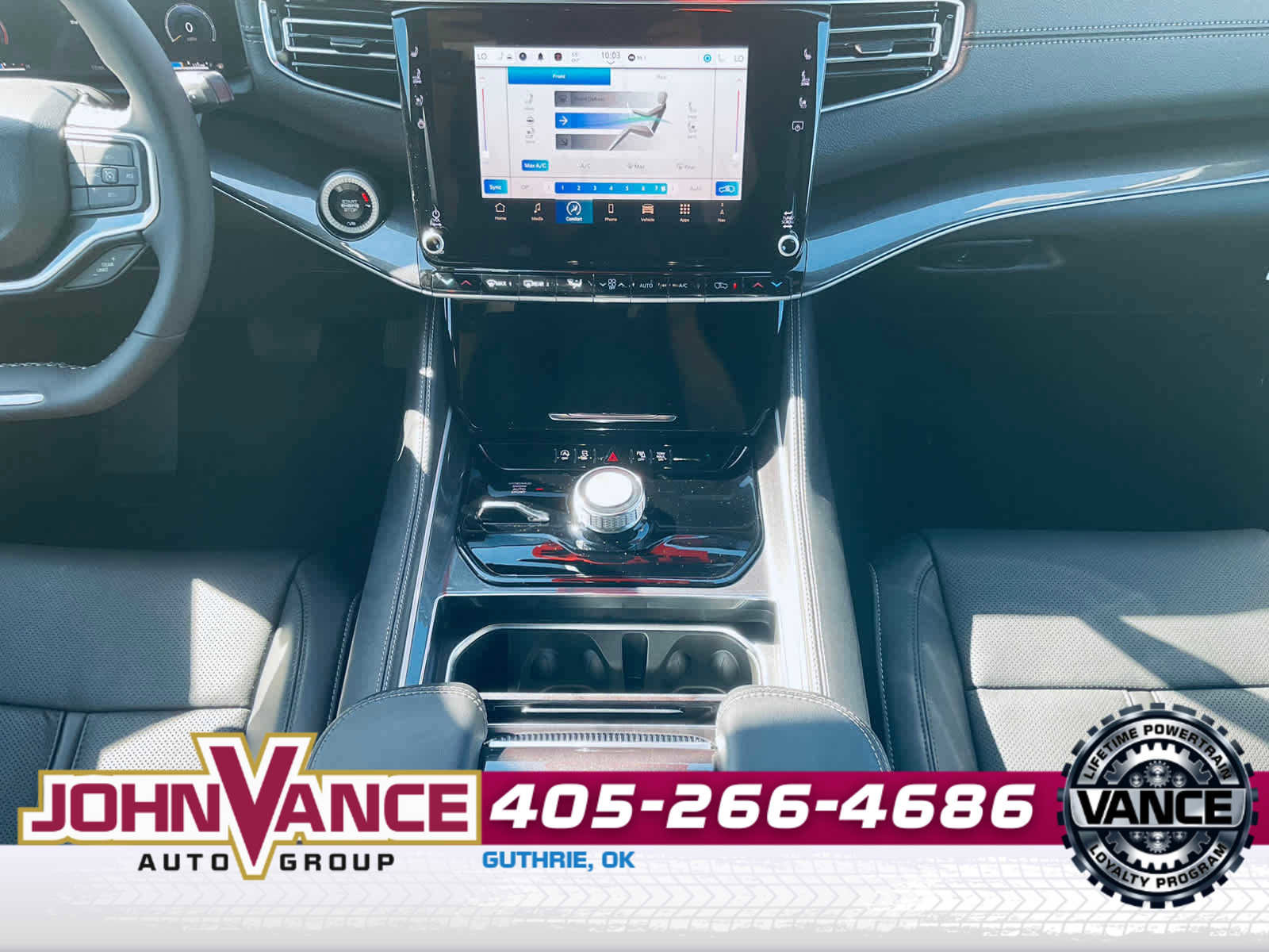 Used 2024 Jeep Wagoneer 4WD image 19