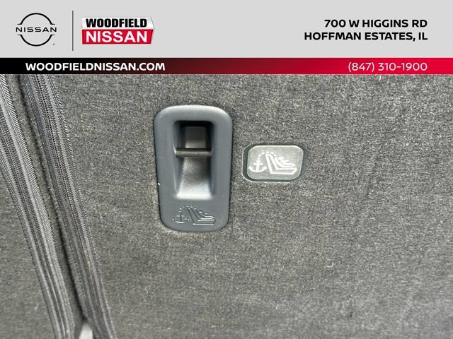 Certified 2023 Nissan Kicks SR w/ SR Premium Package FWD image 18