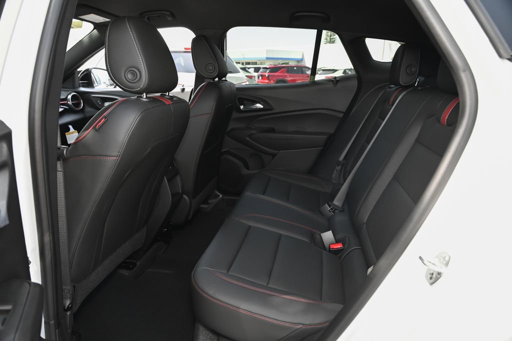 New 2026 Chevrolet Trax RS FWD image 30