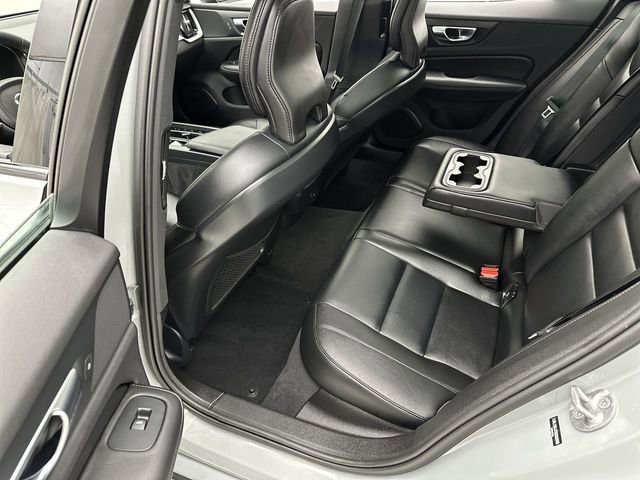 Certified 2025 Volvo S60 B5 Core image 23