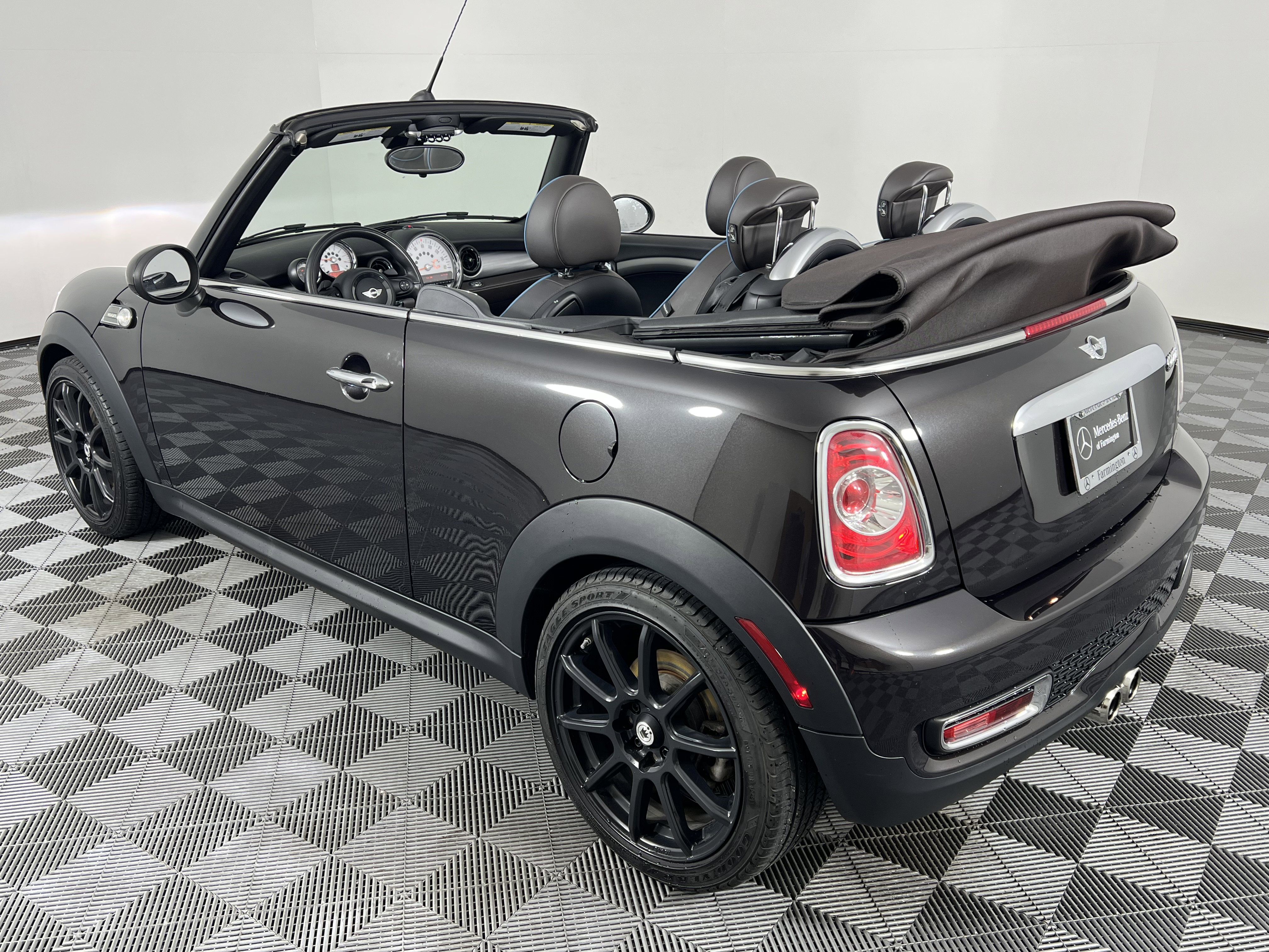 Used 2014 MINI Cooper S image 14