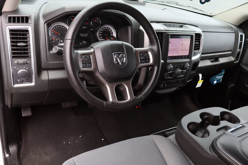 Used 2022 RAM 1500 Classic SLT w/ Electronics Group AWD/4WD image 11