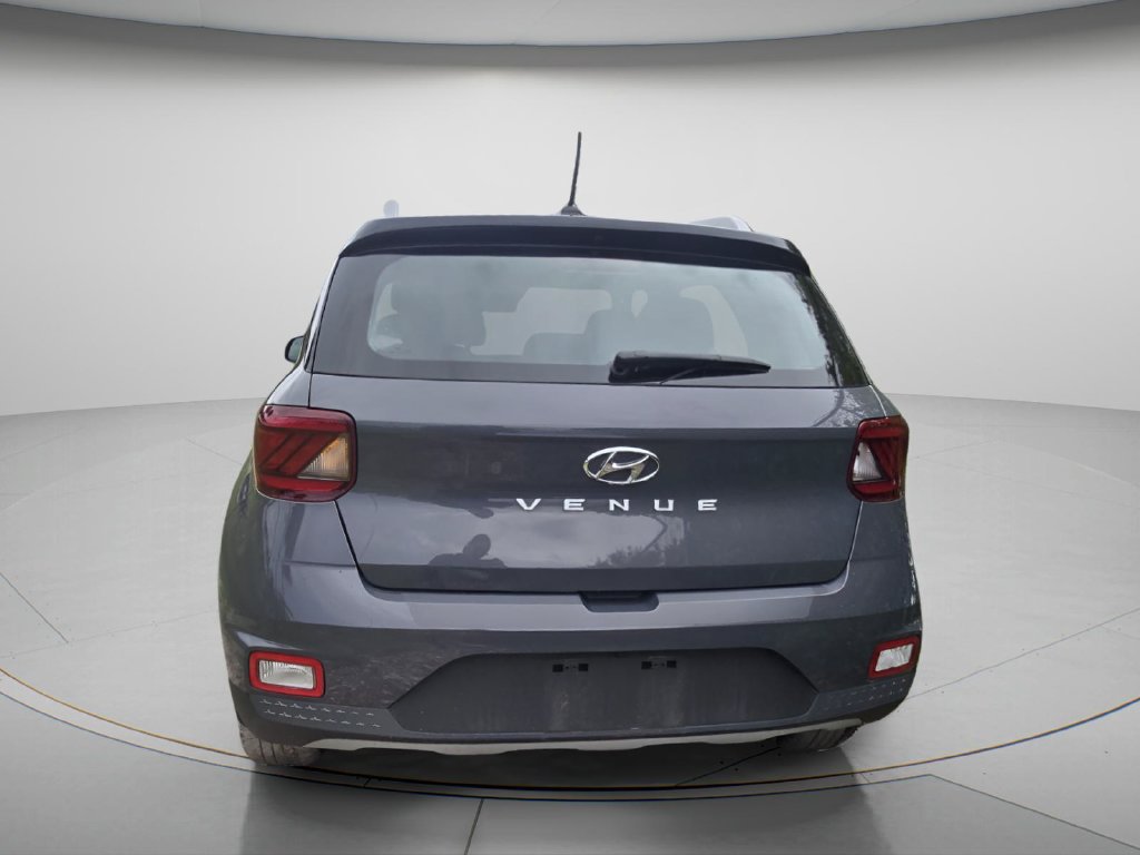 Certified 2023 Hyundai Venue Limited w/ Cargo Package FWD image 5