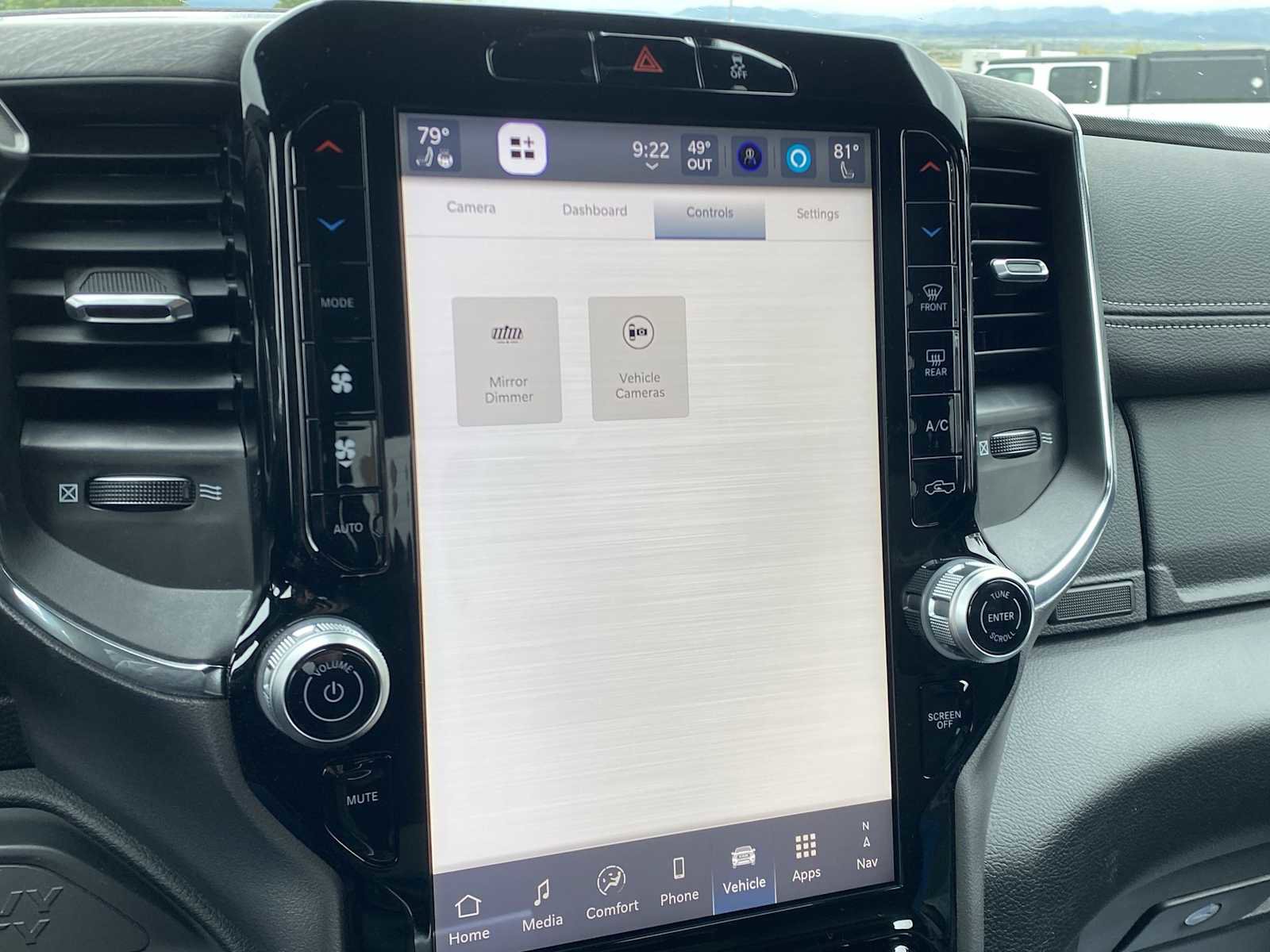 New 2025 RAM 2500 Laramie image 27