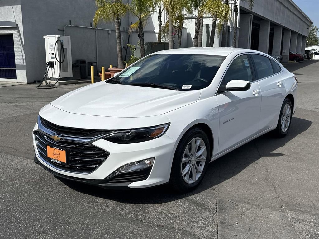 Used 2025 Chevrolet Malibu LT FWD image 7