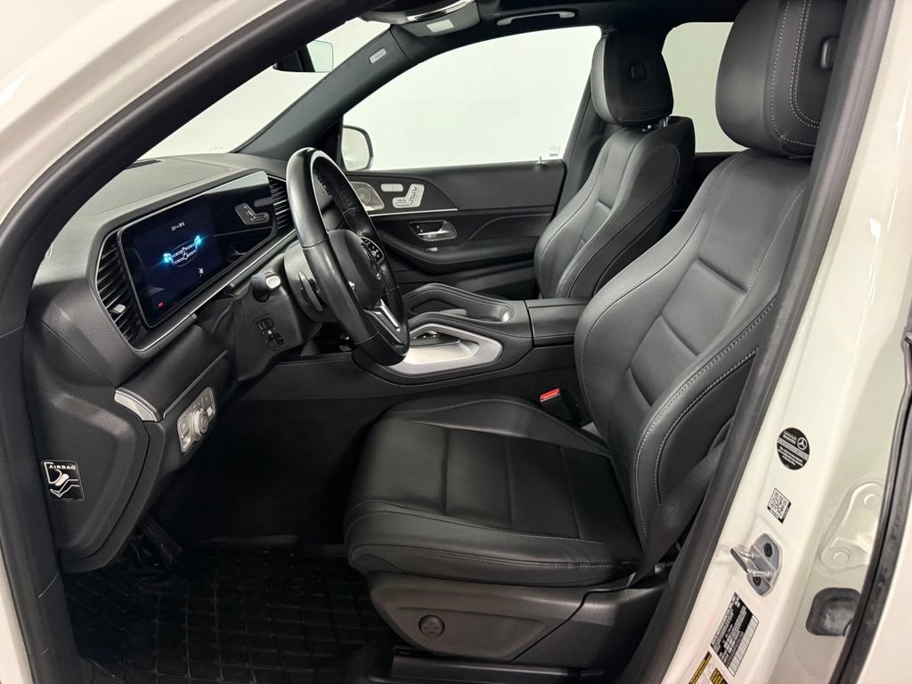 Used 2023 Mercedes-Benz GLE 450 4MATIC w/ AMG Line Exterior image 9
