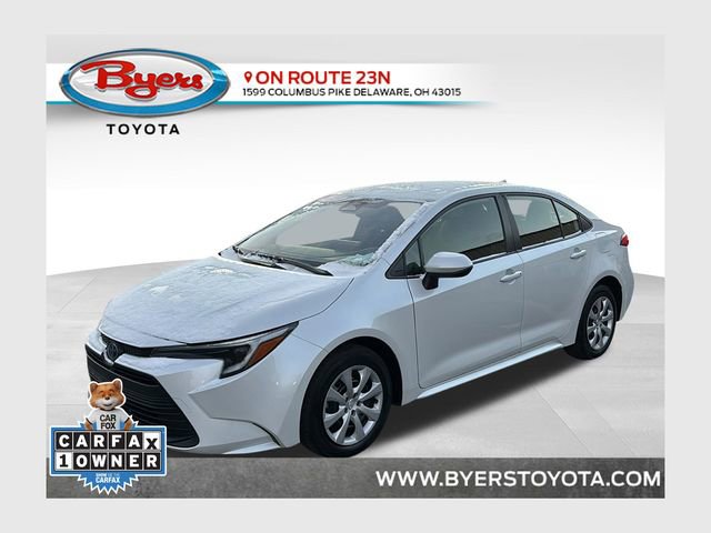 Used 2024 Toyota Corolla LE image 1
