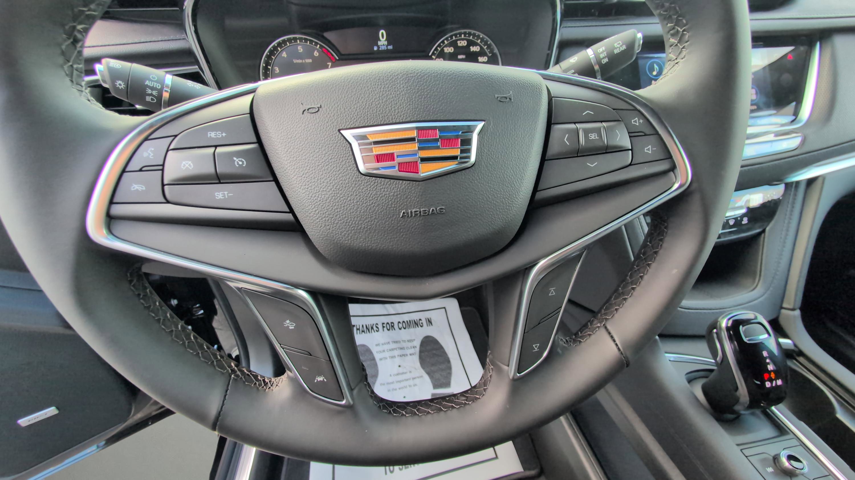New 2025 Cadillac XT5 Luxury image 22