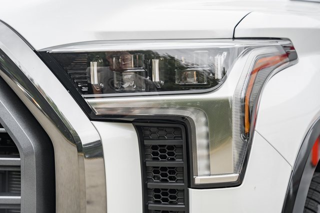 New 2026 Toyota Tundra Platinum w/ TRD Off-Road Package AWD/4WD image 12