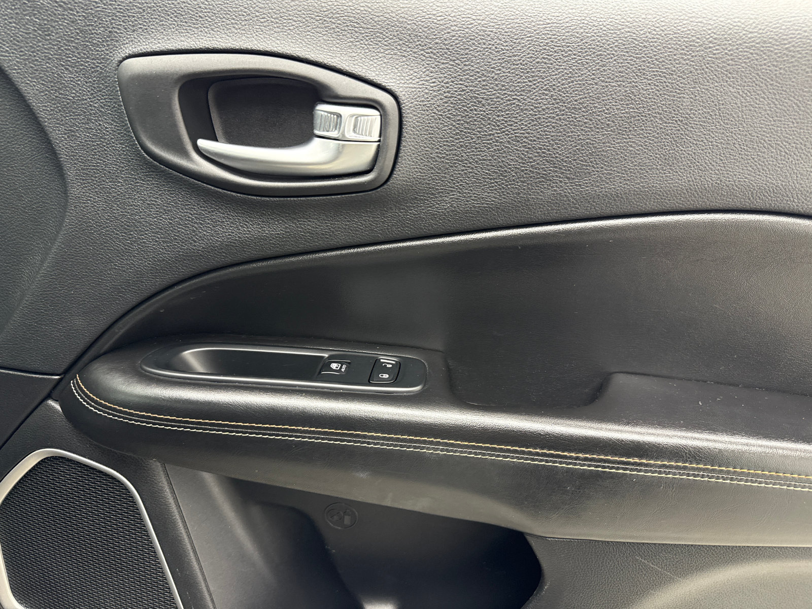 Used 2019 Jeep Compass Sport AWD/4WD image 45