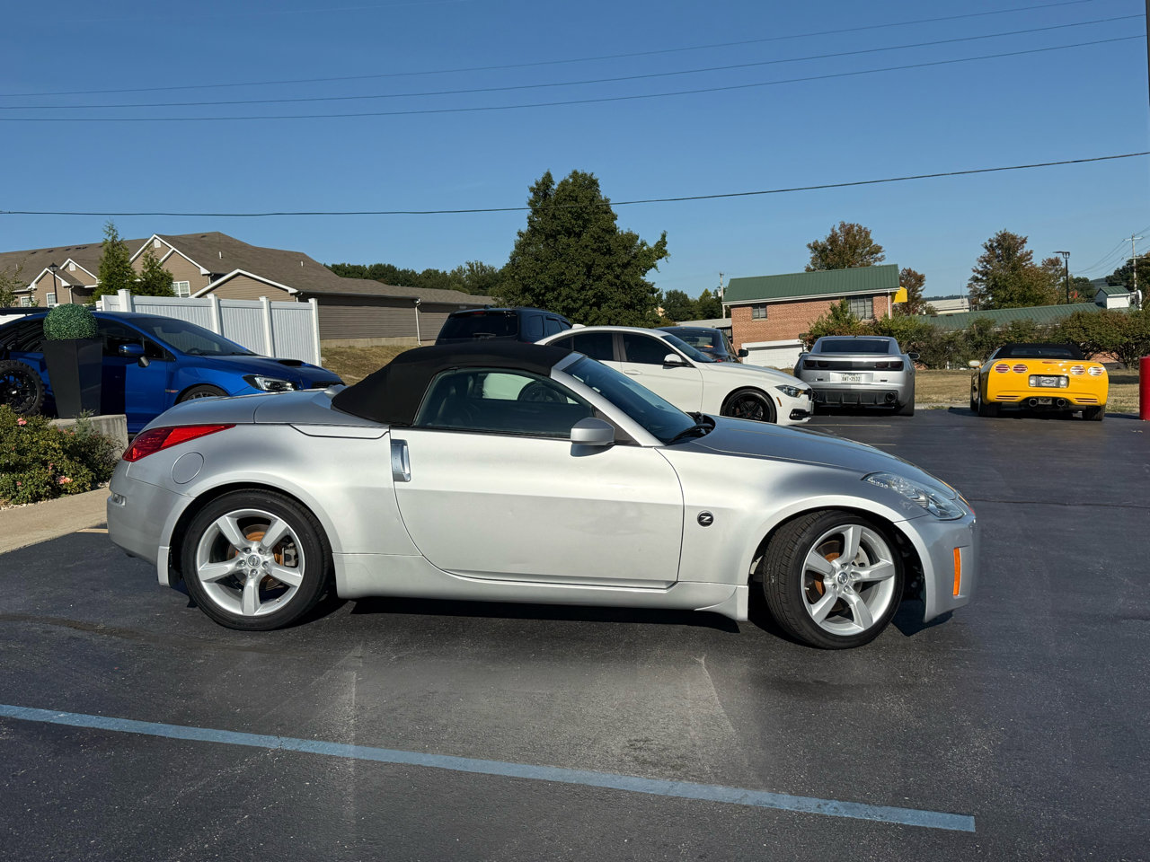 Used 2006 Nissan 350Z Touring image 2