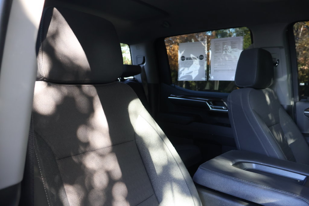 Certified 2024 Chevrolet Silverado 1500 LT AWD/4WD image 42