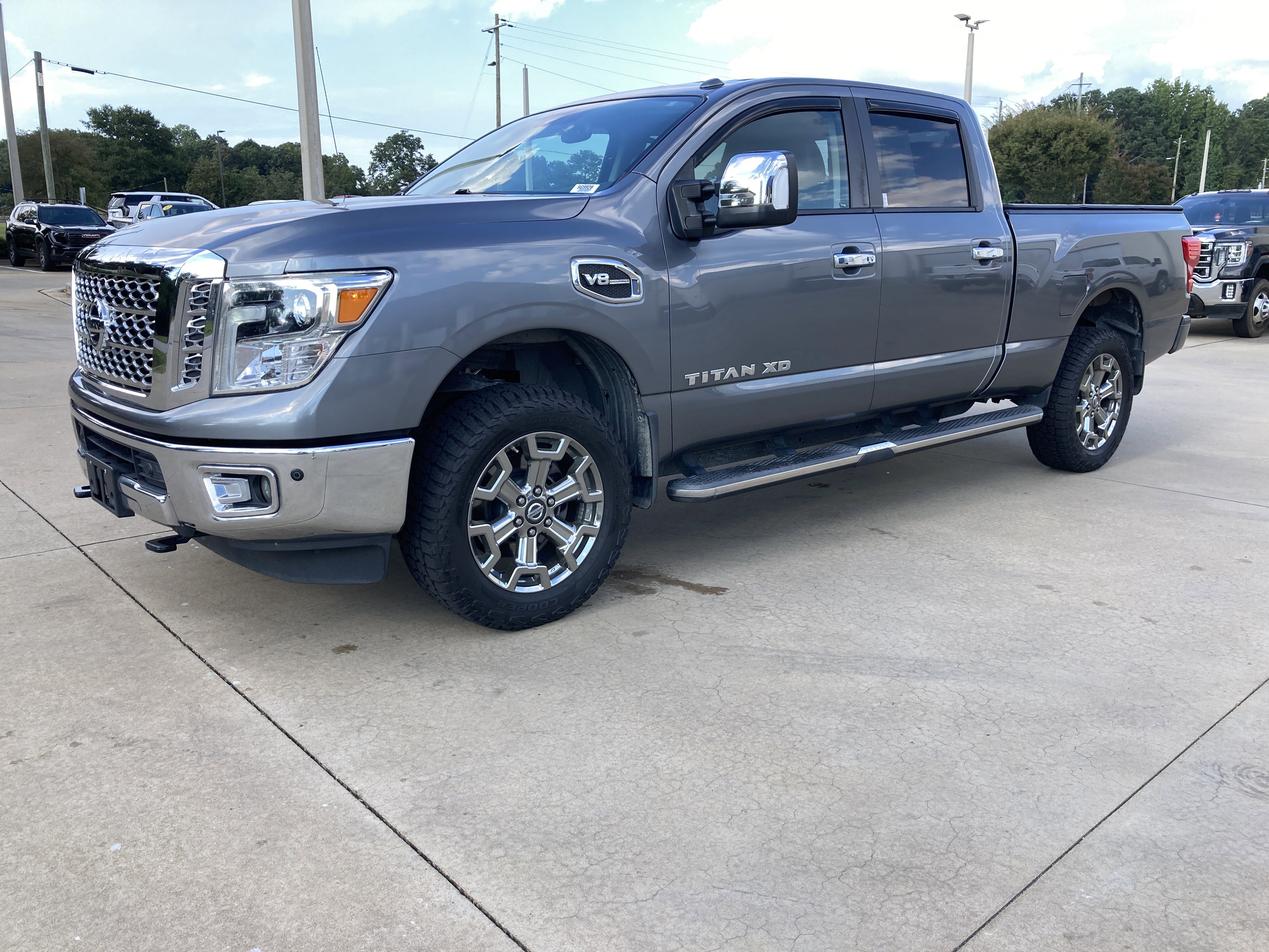 Used 2018 Nissan Titan SL w/ Chrome Package