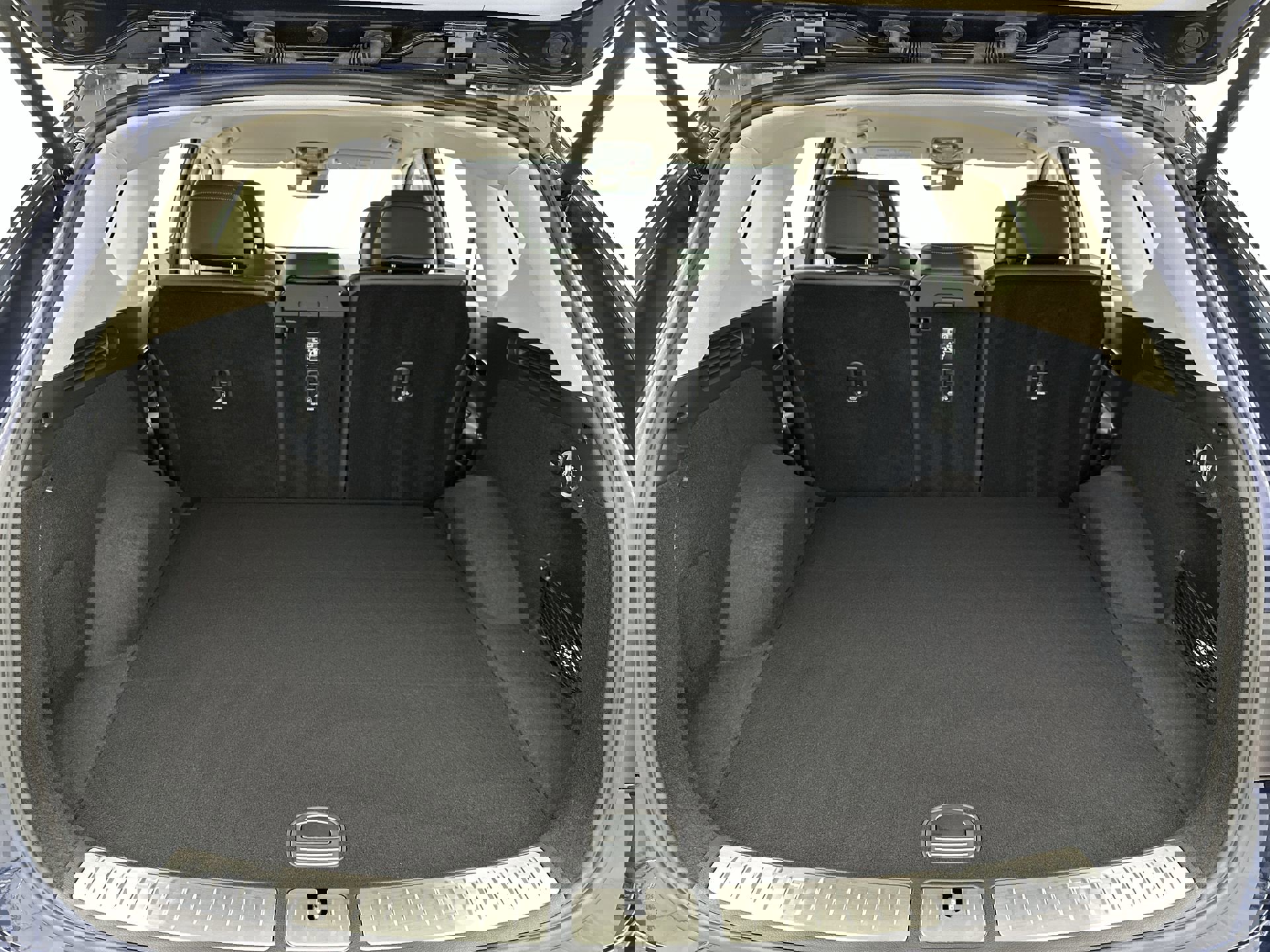 Certified 2025 Genesis GV80 2.5T Standard image 23