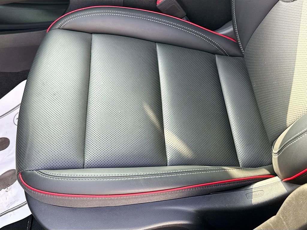 Used 2023 Buick Envision Essence w/ Sport Touring Package image 19