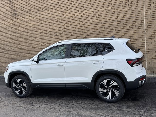 New 2026 Volkswagen Taos SE AWD/4WD image 25