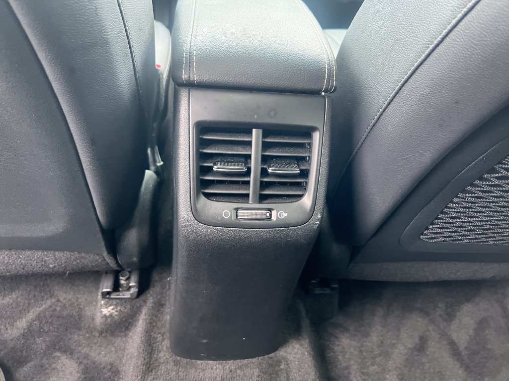 Certified 2022 Kia Niro EX Premium FWD image 15