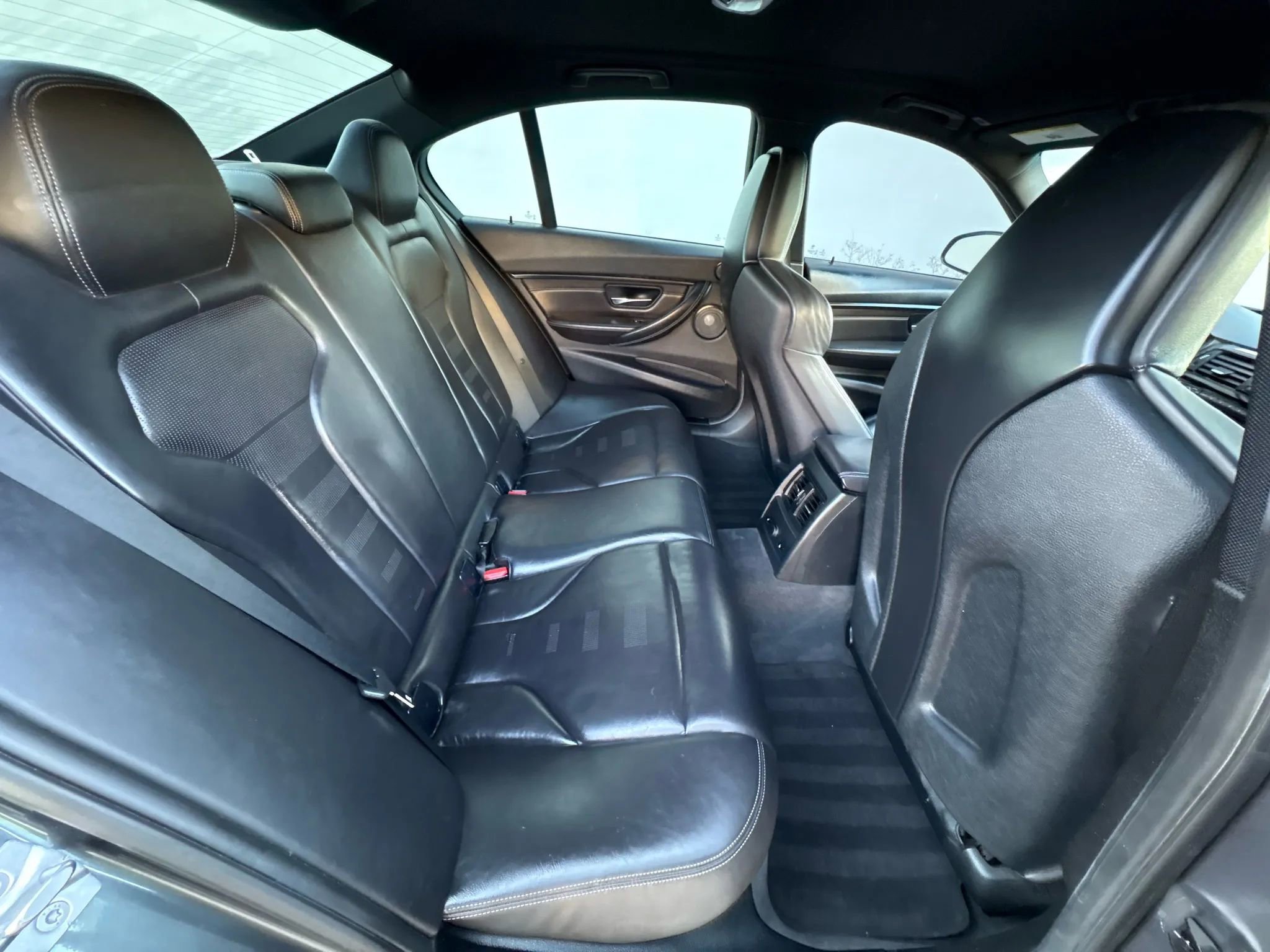 Used 2015 BMW M3 Sedan image 23