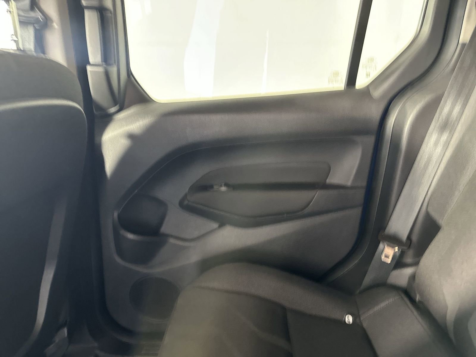 Used 2016 Ford Transit Connect XLT image 36