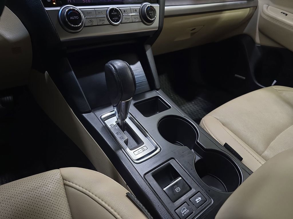 Used 2017 Subaru Outback 2.5i Limited image 27