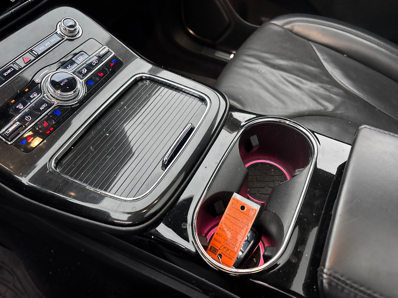 Certified 2023 Lincoln Nautilus Reserve w/ Cargo Utility Package image 23