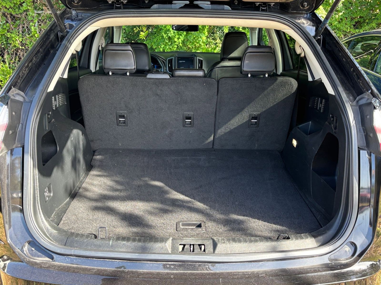 Used 2022 Ford Edge SEL image 31