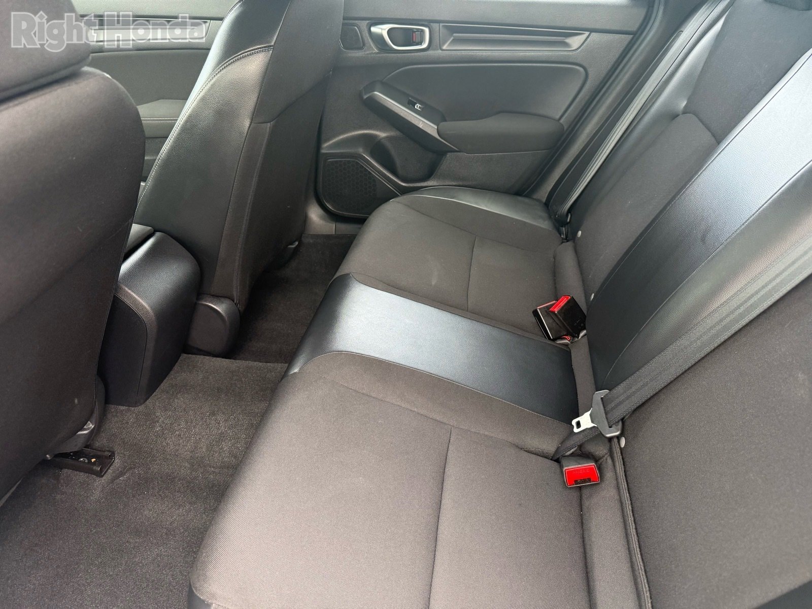 Used 2023 Honda Civic Sport image 25