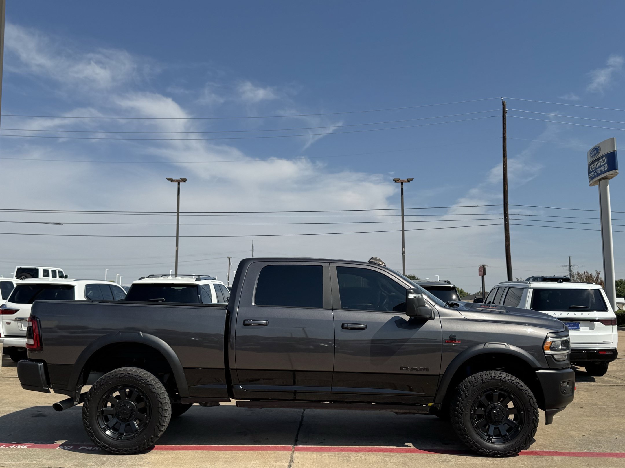 Used 2024 RAM 2500 Rebel AWD/4WD image 3