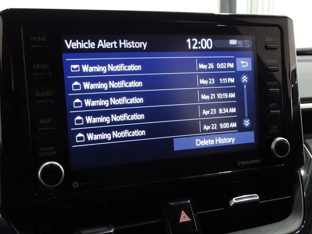 Used 2022 Toyota Corolla Cross XLE image 38