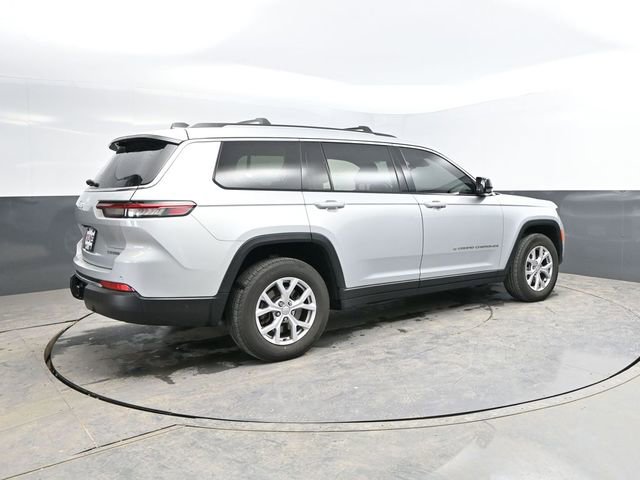 Used 2022 Jeep Grand Cherokee L Limited w/ Luxury Tech Group II image 10