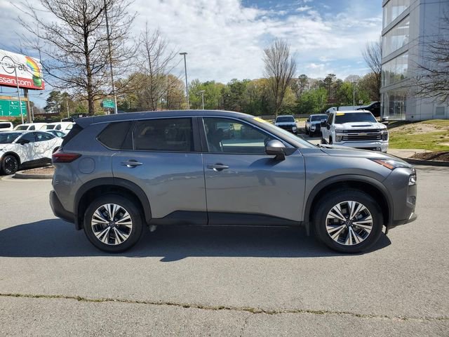 Certified 2023 Nissan Rogue SV FWD image 3