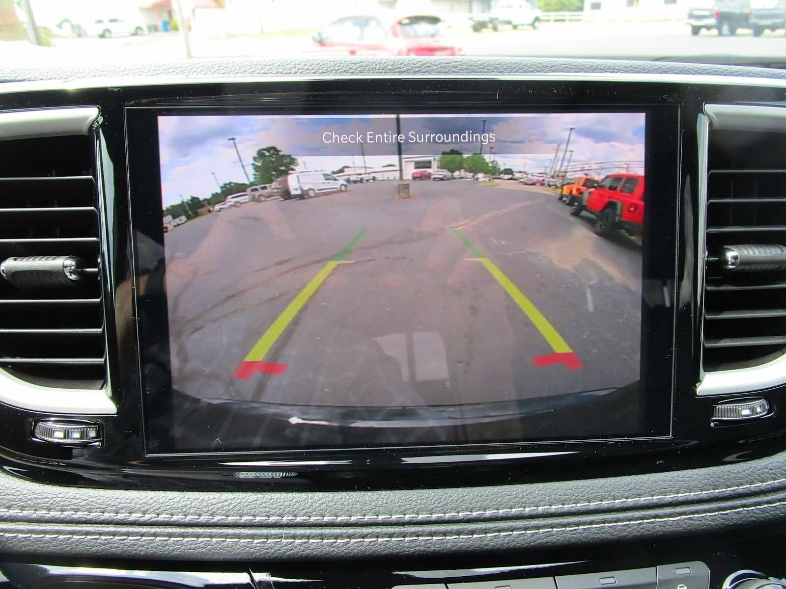 New 2026 Chrysler Pacifica Select FWD image 46