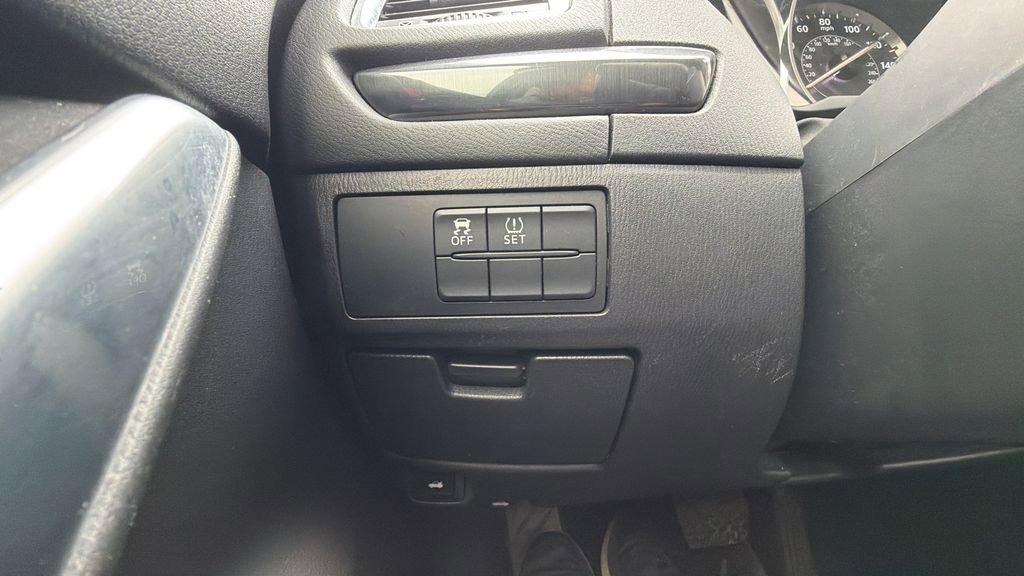 Used 2015 MAZDA MAZDA6 Sport image 24