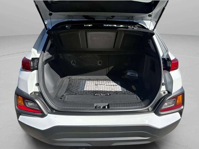 Used 2021 Hyundai Kona SEL w/ Cargo Package image 16