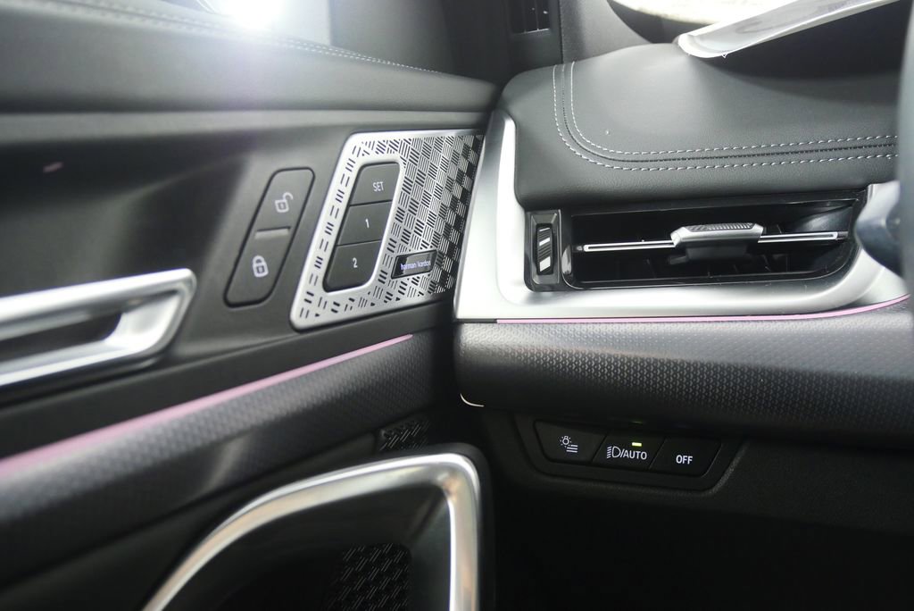 Certified 2025 BMW X1 M35i image 20