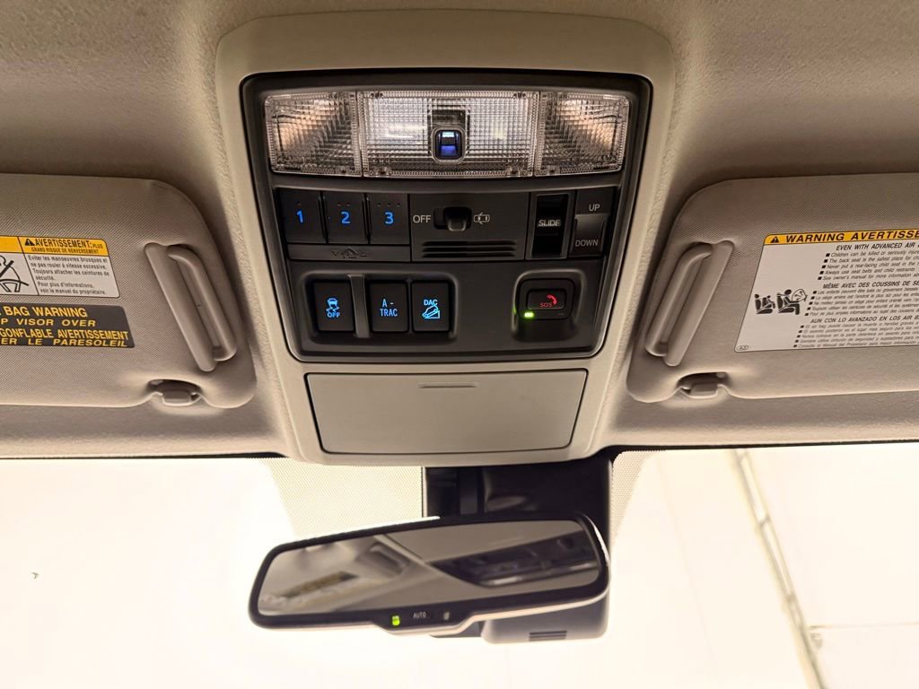 Used 2020 Toyota 4Runner Limited AWD/4WD image 21