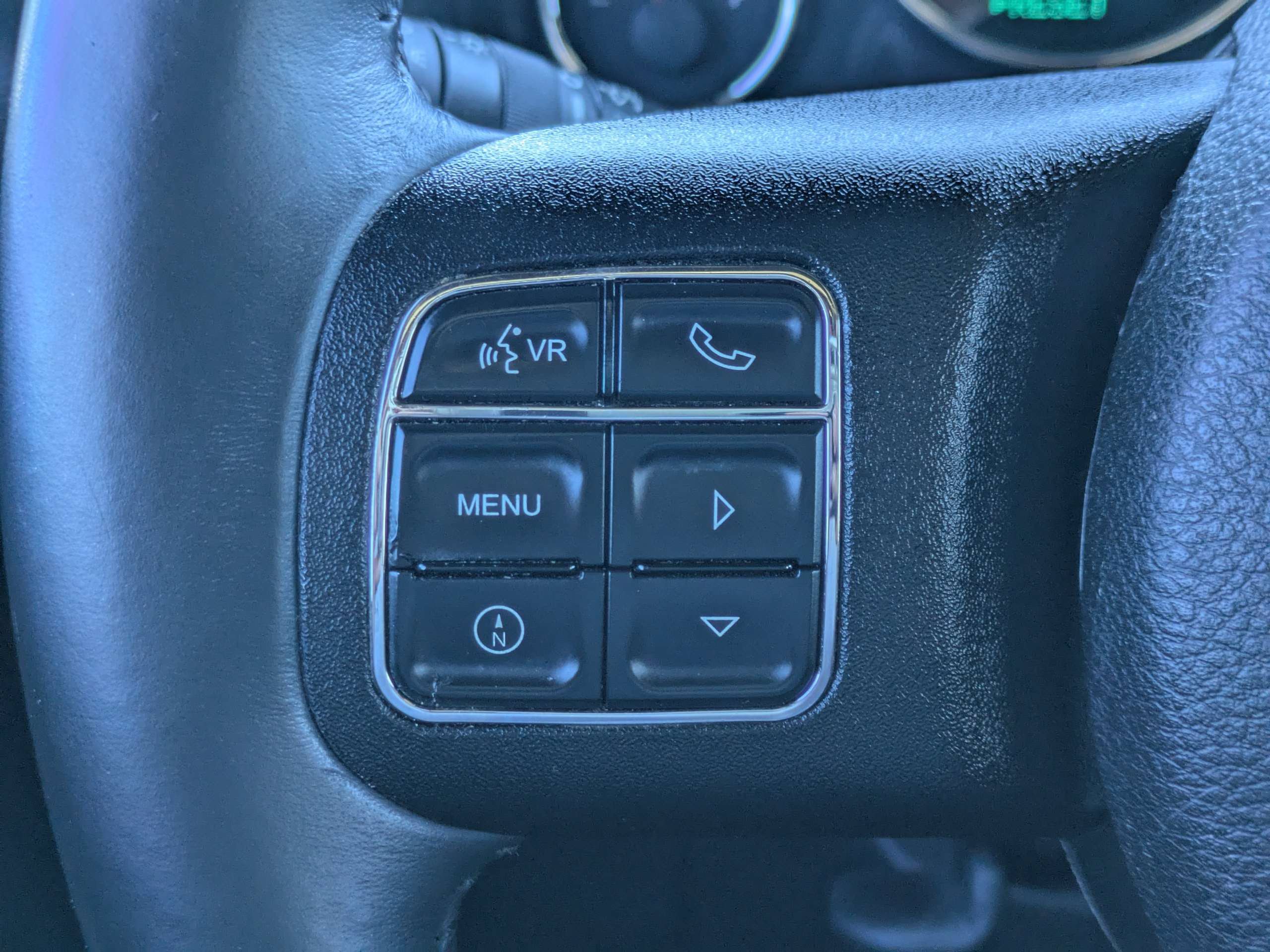 Used 2014 Jeep Wrangler Unlimited Rubicon w/ Connectivity Group AWD/4WD image 20