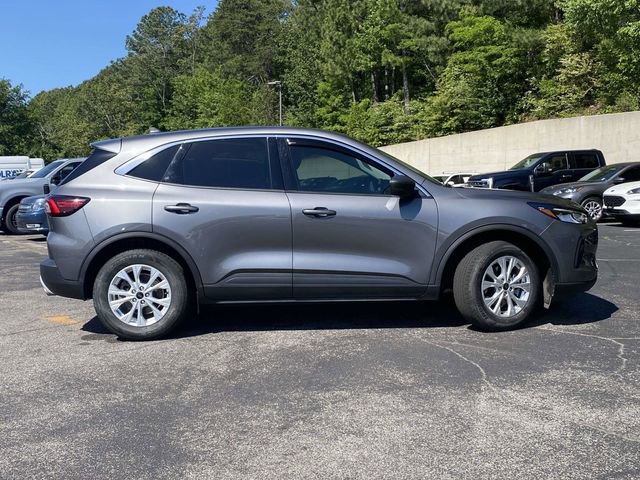 Certified 2024 Ford Escape Active w/ Cold Weather Package FWD image 2