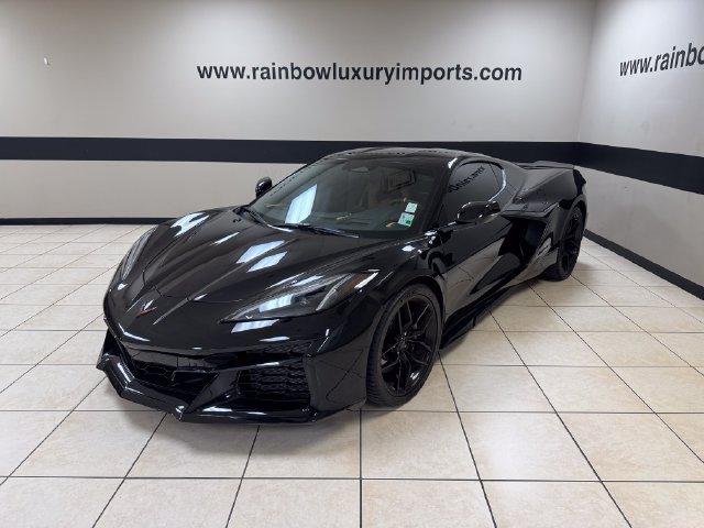 Used 2025 Chevrolet Corvette Z06 w/ Stealth Interior Trim Package RWD image 3