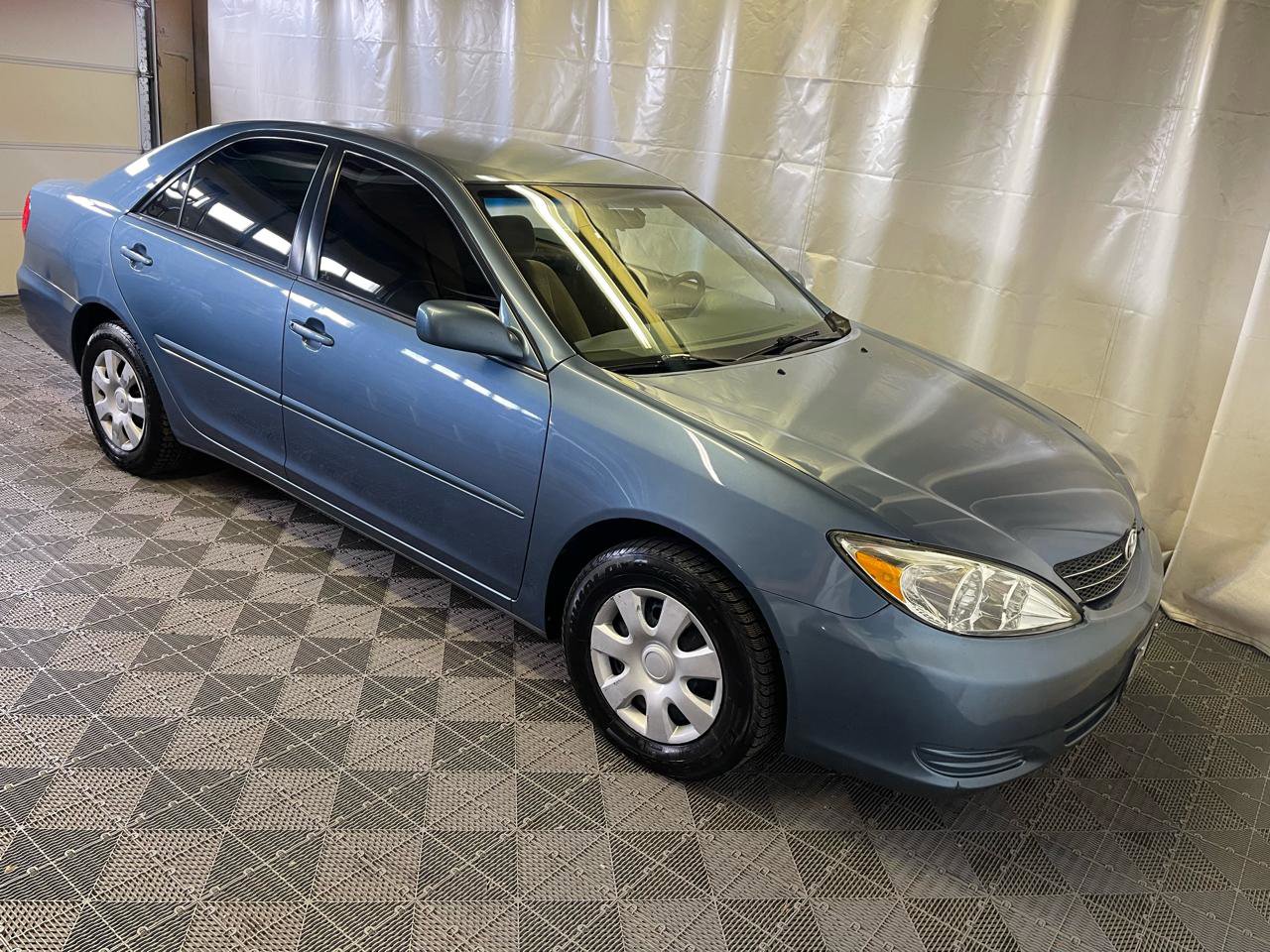 Used 2002 Toyota Camry LE FWD image 8