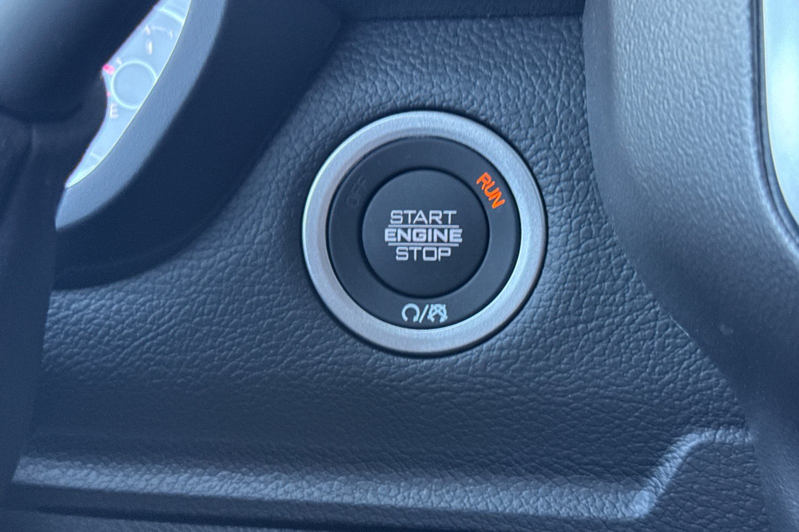 New 2026 RAM 3500 Big Horn AWD/4WD image 21