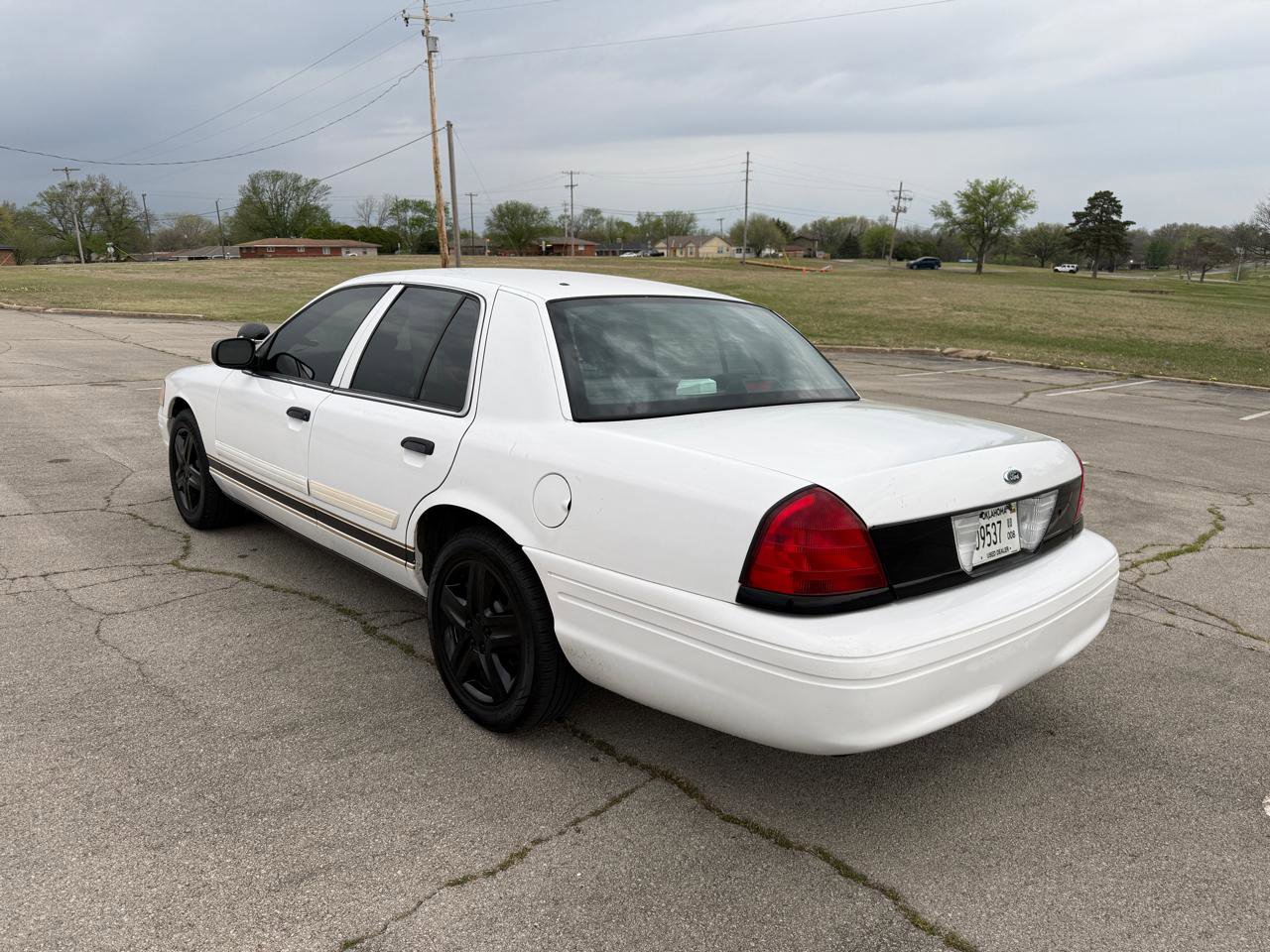 Used 2011 Ford Crown Victoria Police Interceptor w/ Trunk Pack RWD image 6