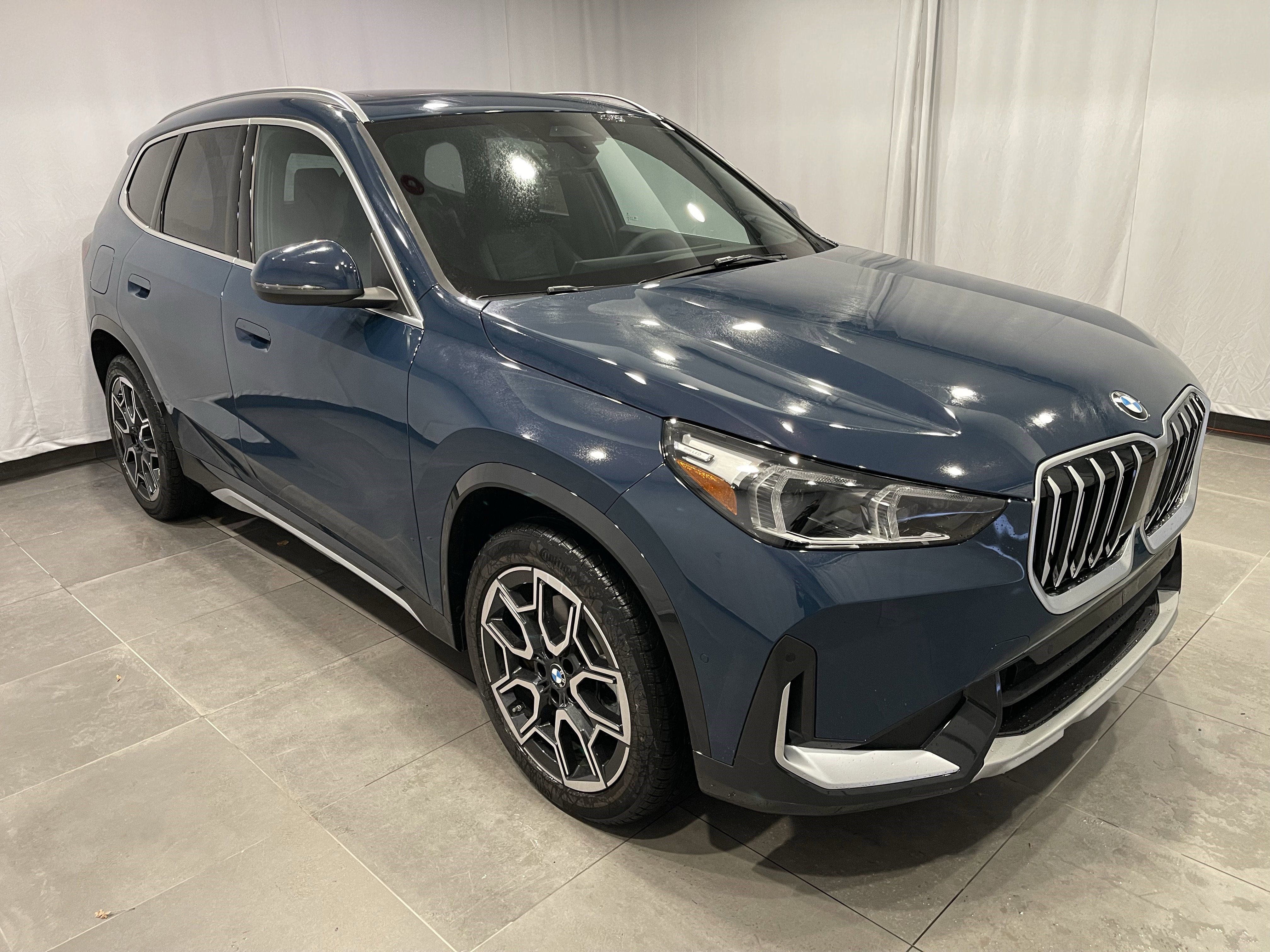 New 2026 BMW X1 xDrive28i w/ Convenience Package image 3