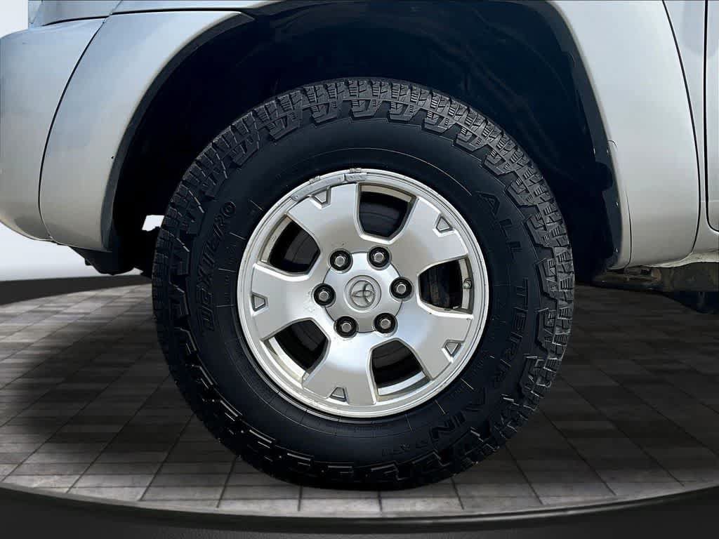Used 2011 Toyota Tacoma 4x4 Double Cab w/ SR5 Pkg #2 image 32
