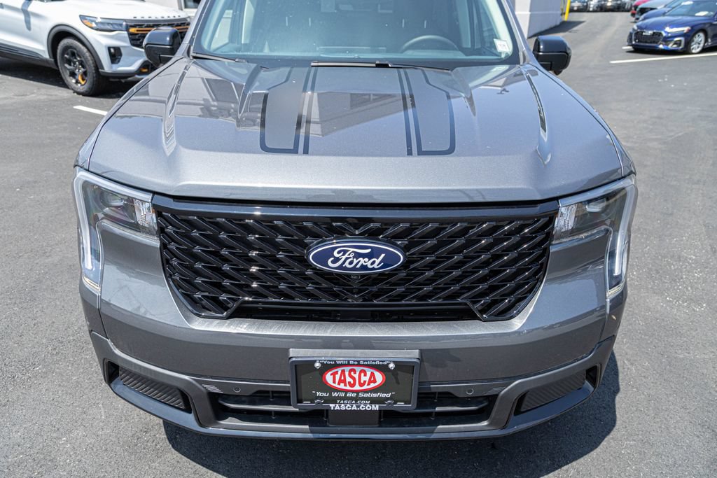New 2026 Ford Maverick Lariat w/ Black Appearance Package AWD/4WD image 10